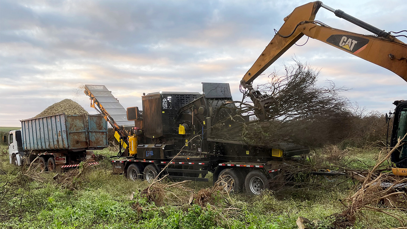 Lippel Hercules 1400 Whole-Tree Chipper – 1,400 mm Feed