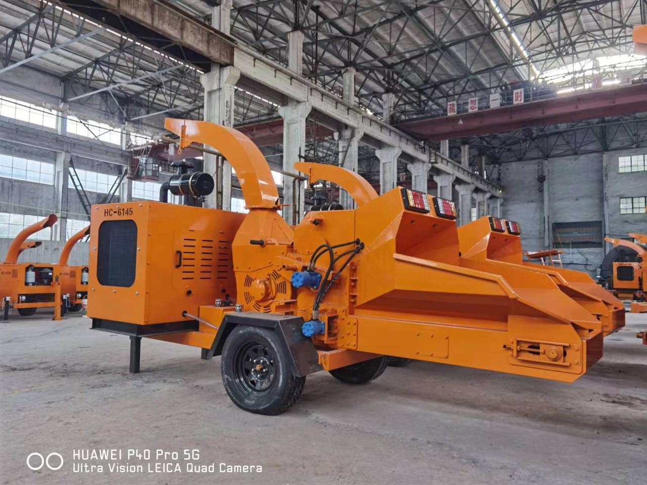 Wood Chipper std 102Hp  and with live extended floor and 60cm longer than standard static floor Model RSS 6145 thumbnail 2
