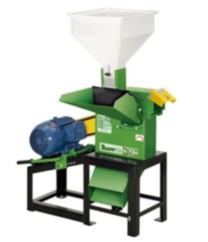 TRF 300G Garden Shredder / Hammermill thumbnail 3