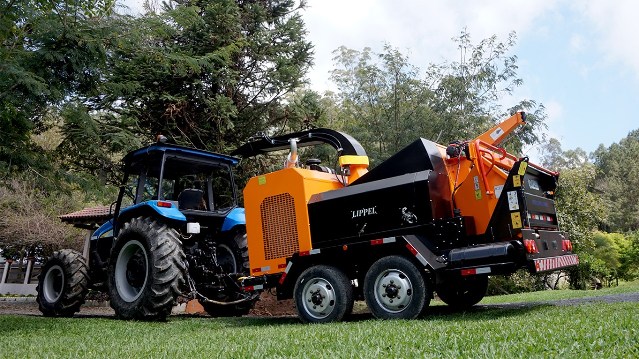 Wood Chipper Municipal/Farmer Trailer Mtd 6 to 45cm capacity thumbnail 3