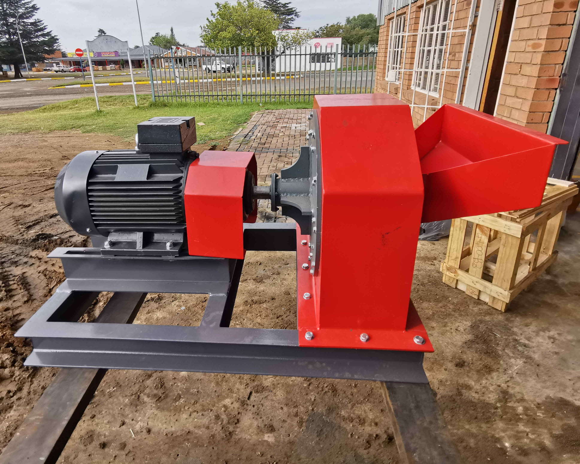 Carbon crusher