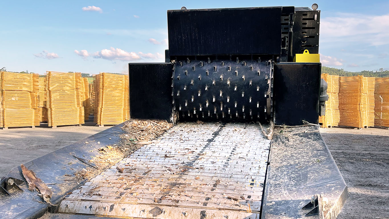 Hurcules agressive feed with low profile trough walls (Ideal for Acacia)