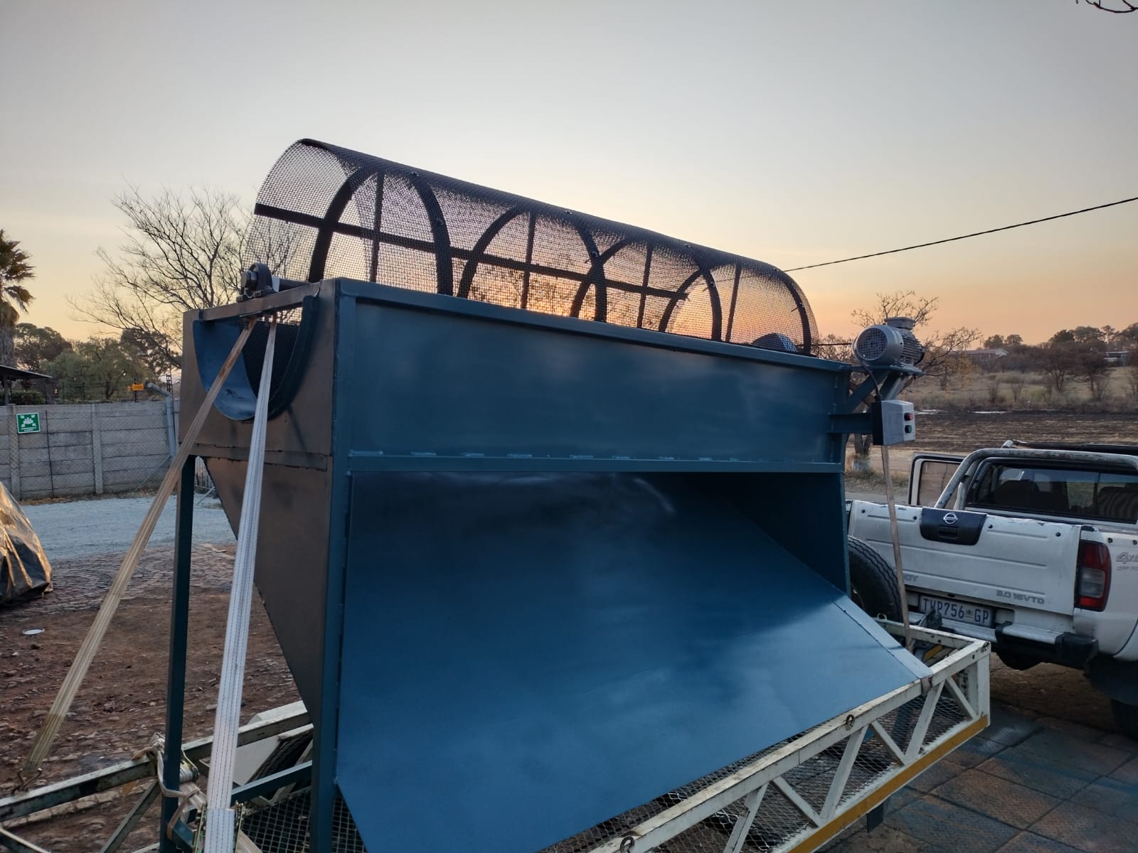 Ritingwe Trommel with Drop Skid